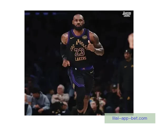 湖人关键时刻表现无解老詹坦言球队冷静压力全无 湖人关键时刻表现无解老詹坦言球队冷静压力全无